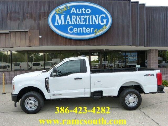 Ford Super Duty F-250 SRW 6.7L V8 TURBO DIESEL*XL*REGULAR CAB*4X4*8FT BED*ONLY 17 MILES!! - View 1
