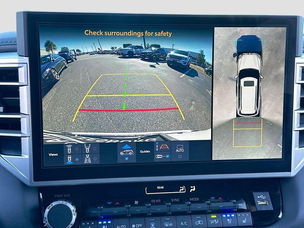 Toyota Sequoia Platinum - Thumbnail 15