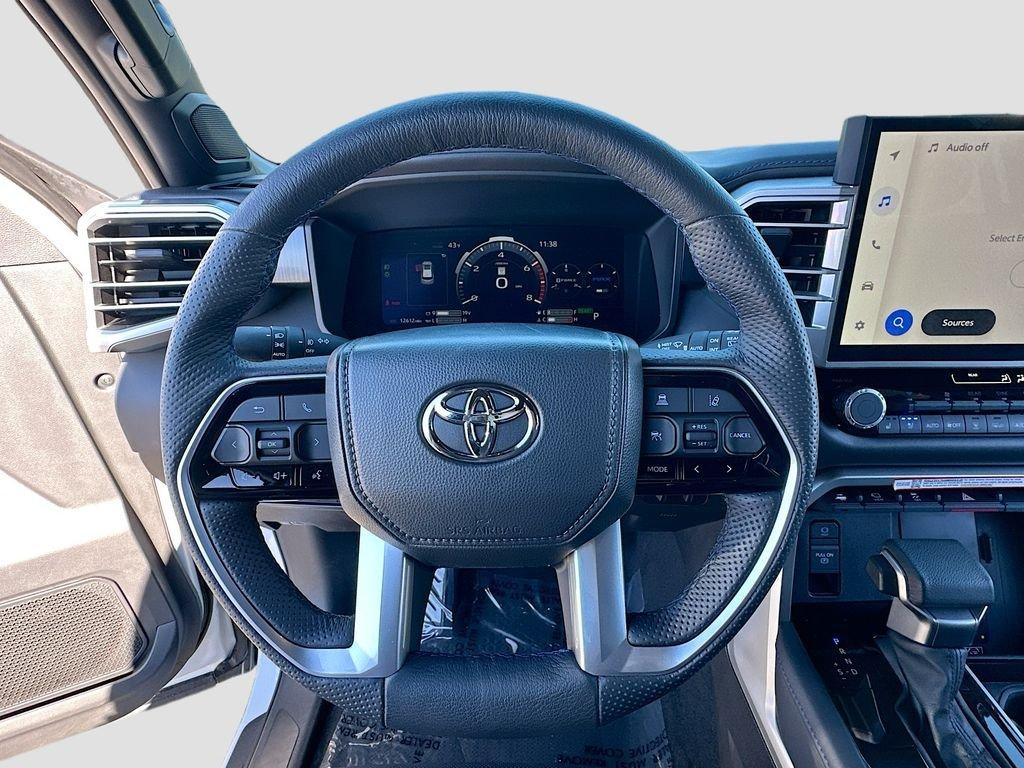 Toyota Sequoia Platinum - Thumbnail 12