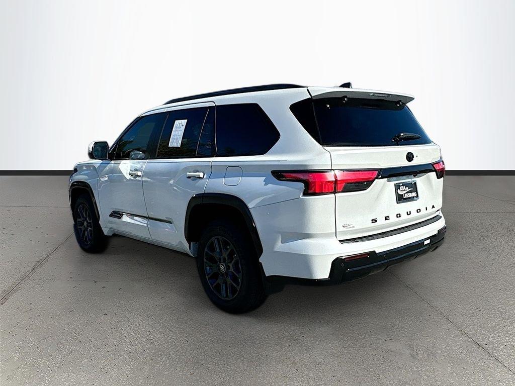Toyota Sequoia Platinum - Thumbnail 6