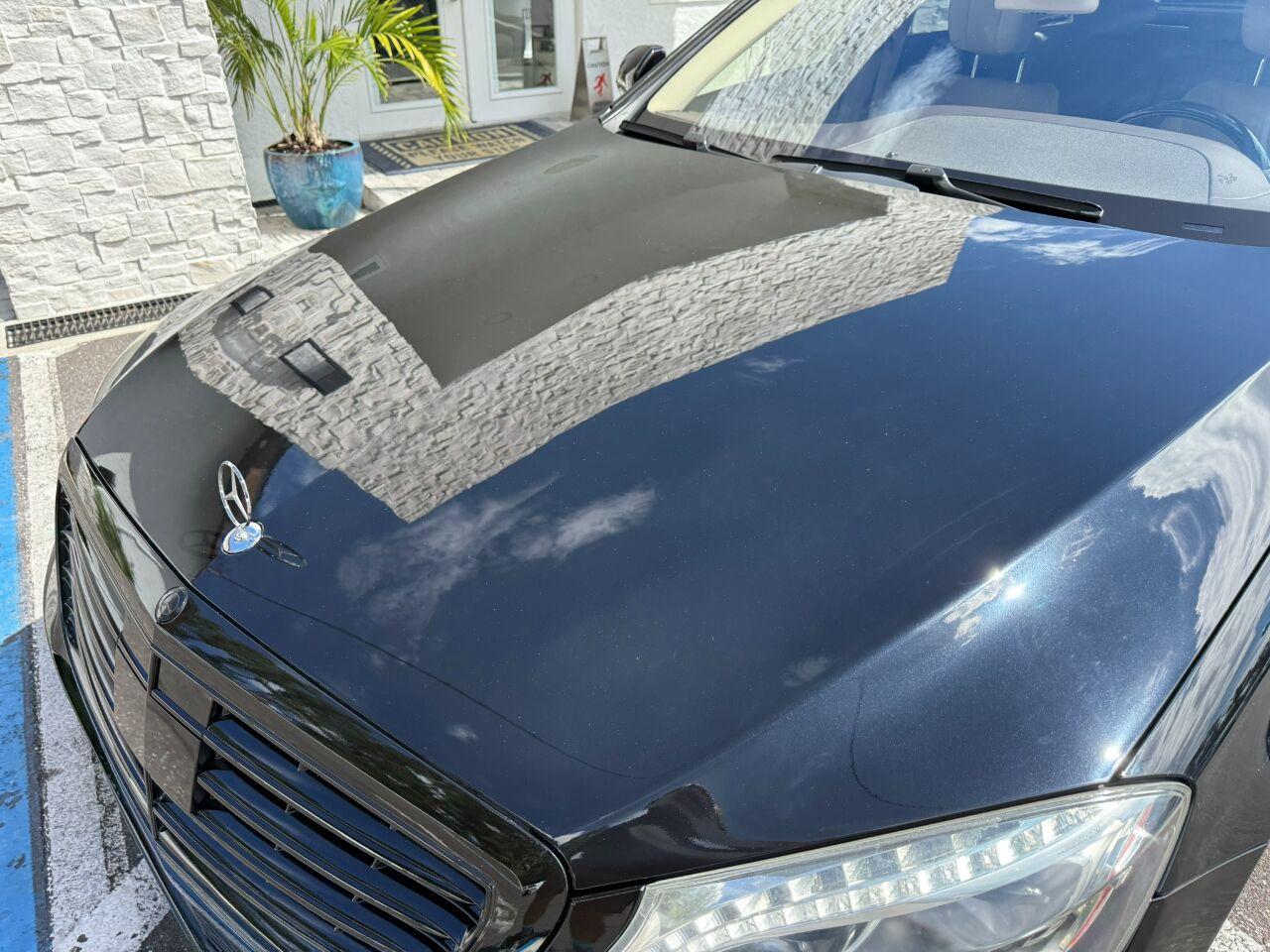 Mercedes-Benz S-Class - Thumbnail 12