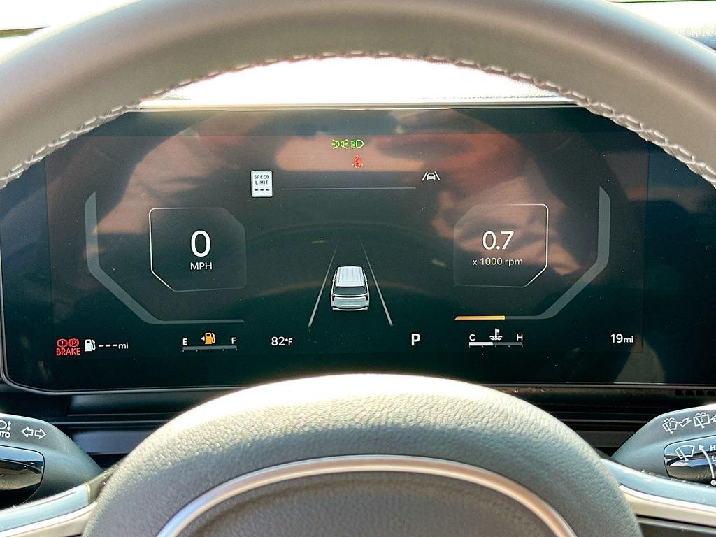 Kia Carnival Mpv Sx - Thumbnail 13