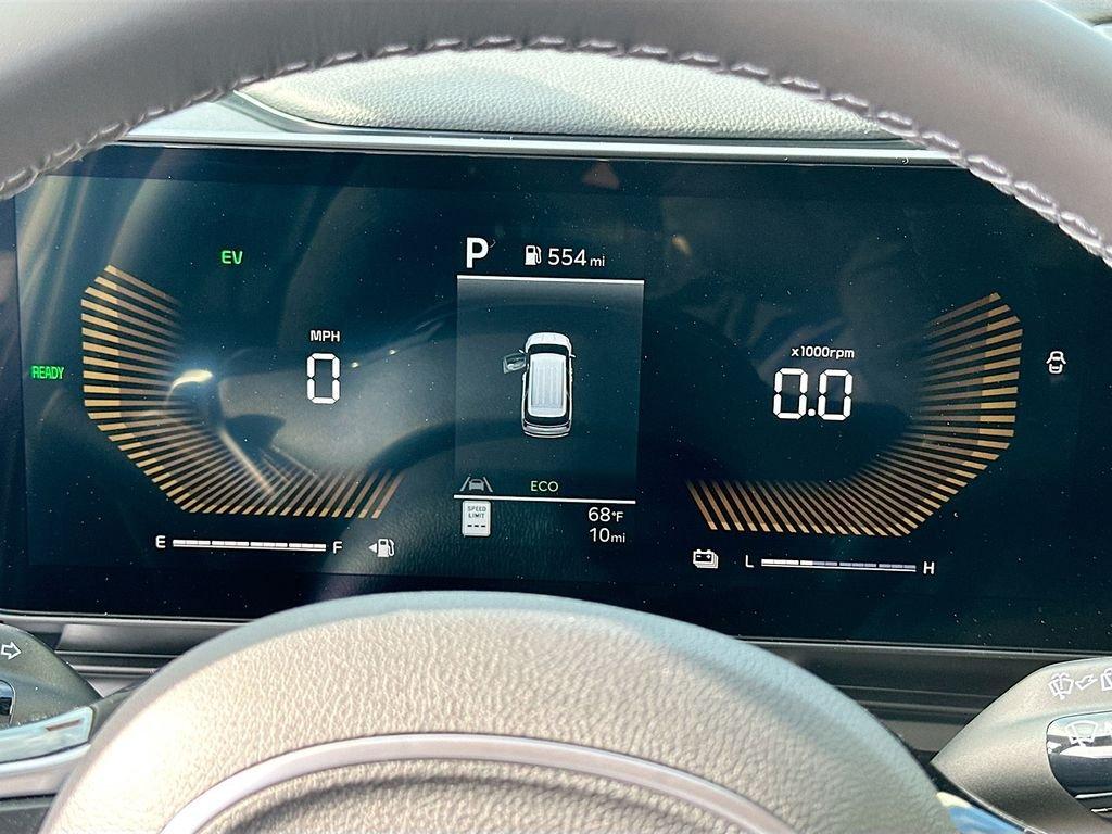 Kia Carnival Mpv Hybrid Lxs - Thumbnail 13