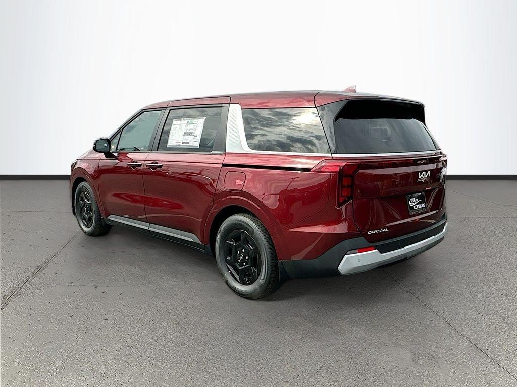 Kia Carnival Mpv Lxs - Thumbnail 6