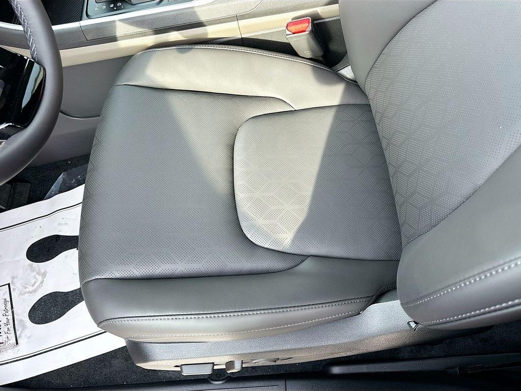 Kia Carnival Mpv Lxs - Thumbnail 20