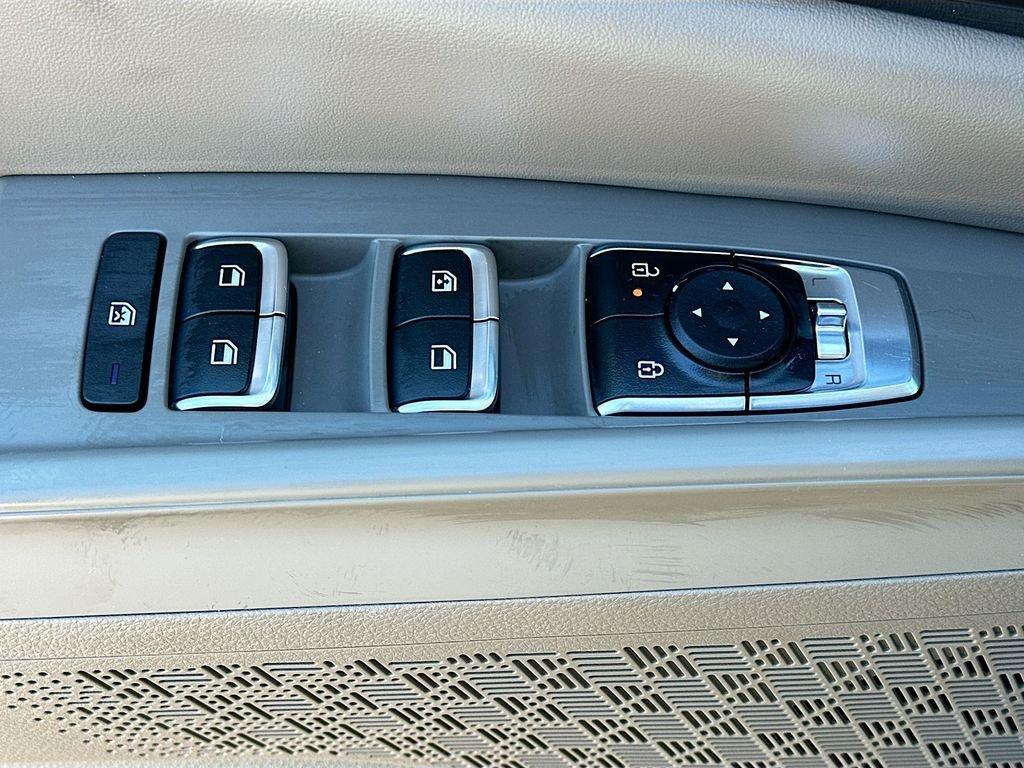 Kia Carnival Mpv Lxs - Thumbnail 19