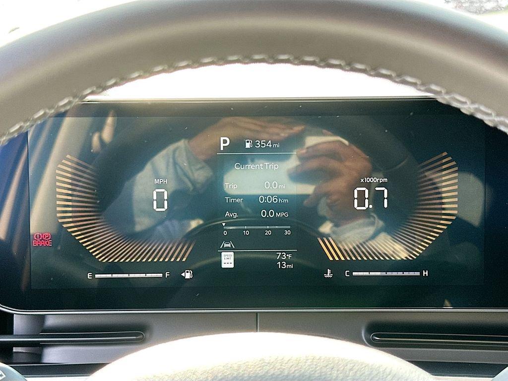 Kia Carnival Mpv Lxs - Thumbnail 13