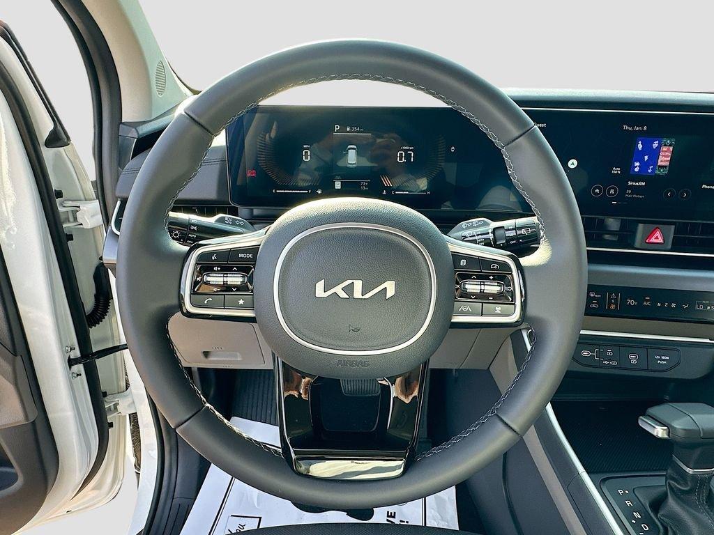 Kia Carnival Mpv Lxs - Thumbnail 12