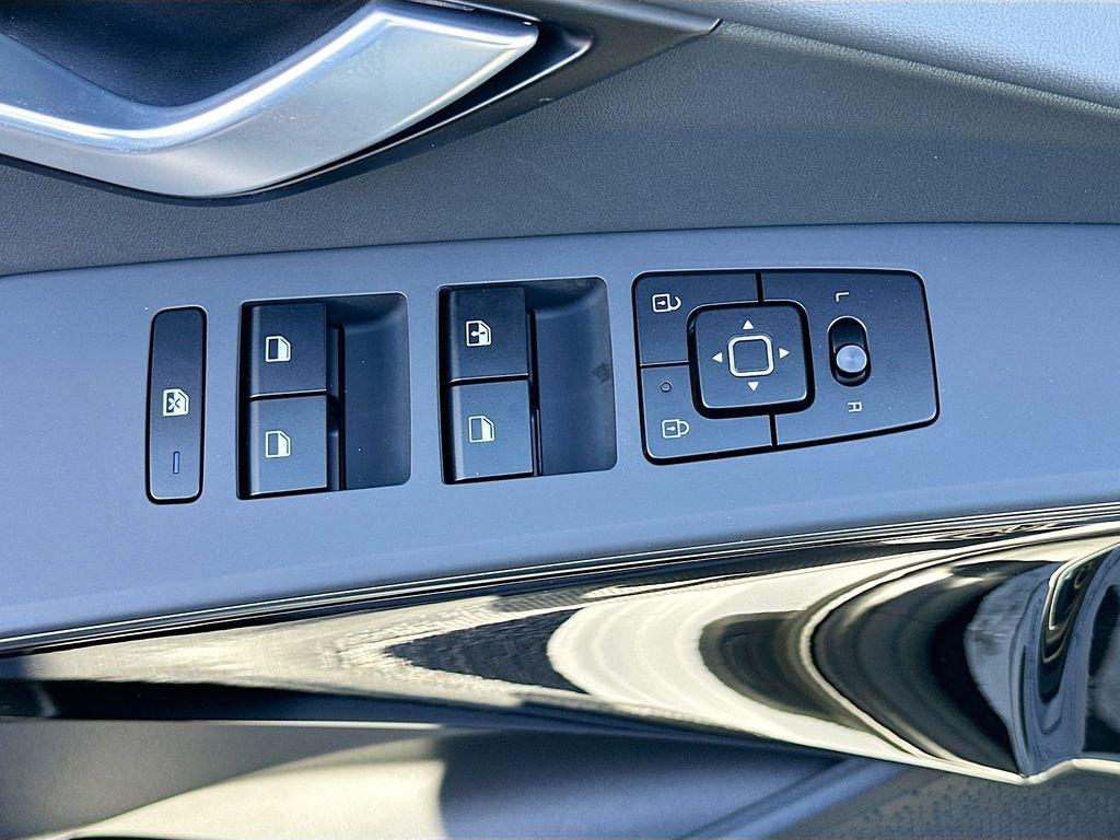 Kia Niro Ex - Thumbnail 19