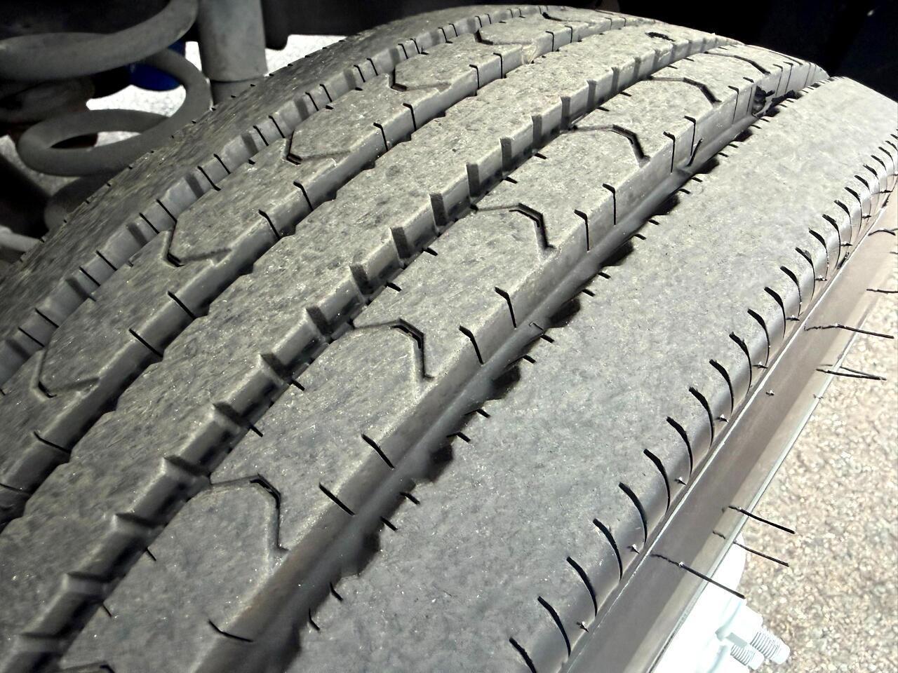 Ford Super Duty F-450 DRW - Thumbnail 8