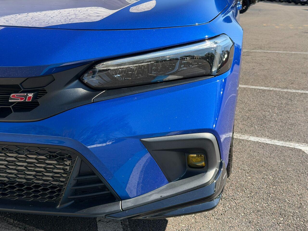 Honda Civic Si - Thumbnail 6