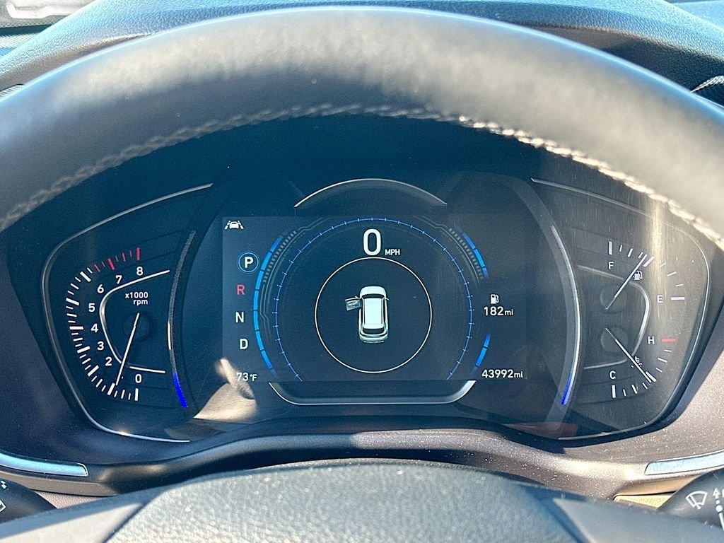 Hyundai Santa Fe Limited - Thumbnail 13