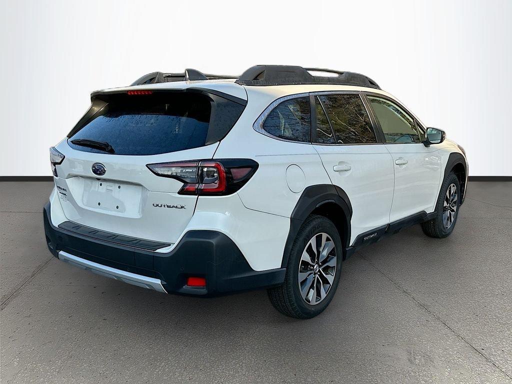 Subaru Outback Limited - Thumbnail 8