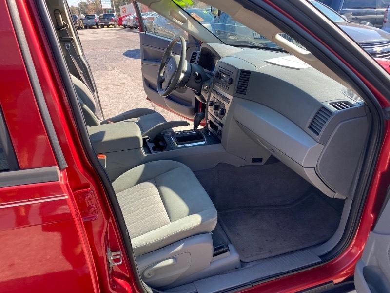 Jeep Grand Cherokeelaredo 2Wd - Thumbnail 11