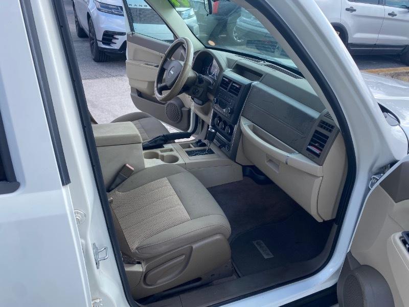 Jeep Libertysport 4Wd - Thumbnail 9