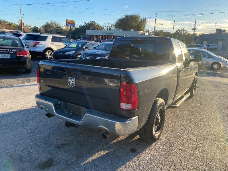 Ram 1500Slt Quad Cab 2Wd - Thumbnail 5