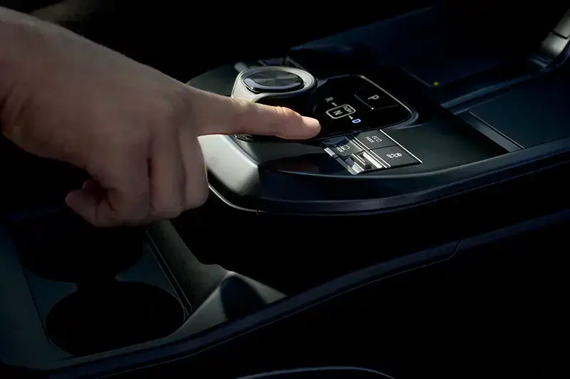 Toyota Bz In Deland, Fl - Thumbnail 3