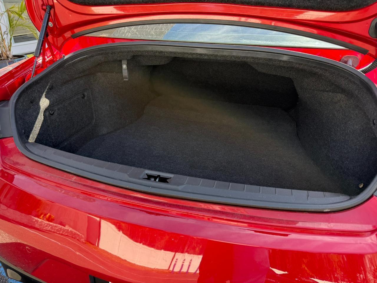 Infiniti Q60 - Thumbnail 20