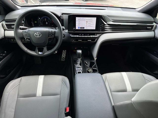 Toyota Camry Se Awd - Thumbnail 17