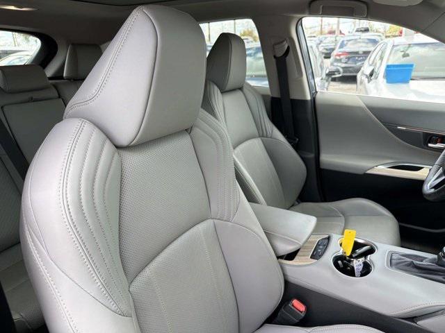 Toyota Venza Limited - Thumbnail 16