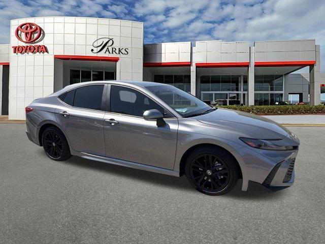 Toyota Camry Se - View 1