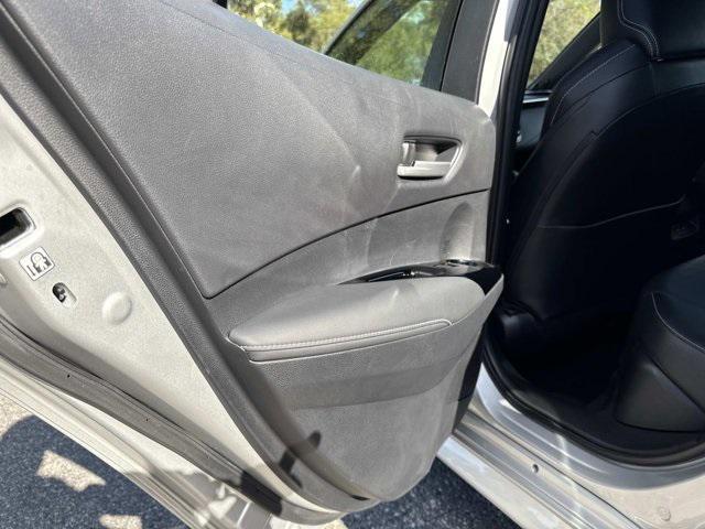 Toyota Corolla Hatchback Xse 5Drhatchback - Thumbnail 13