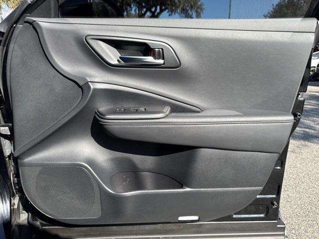 Toyota Toyota Crown Ltd Sedan - Thumbnail 15