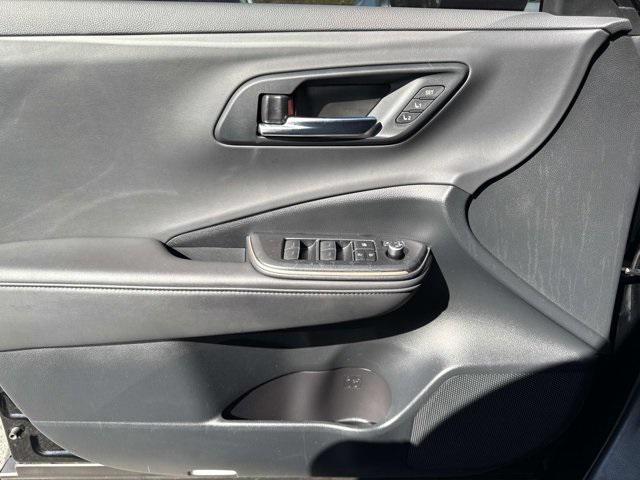 Toyota Toyota Crown Ltd Sedan - Thumbnail 7