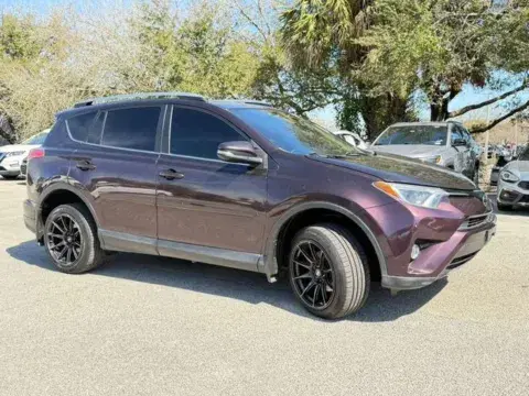 Toyota Rav4 Xle - Thumbnail 3