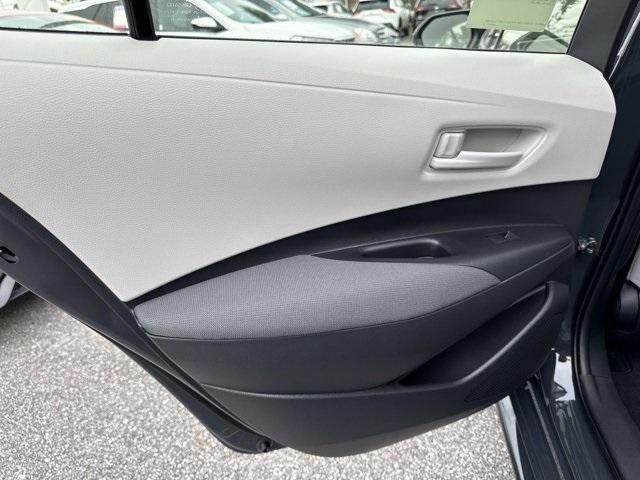 Toyota Corolla Hybrid Le Sedan - Thumbnail 12