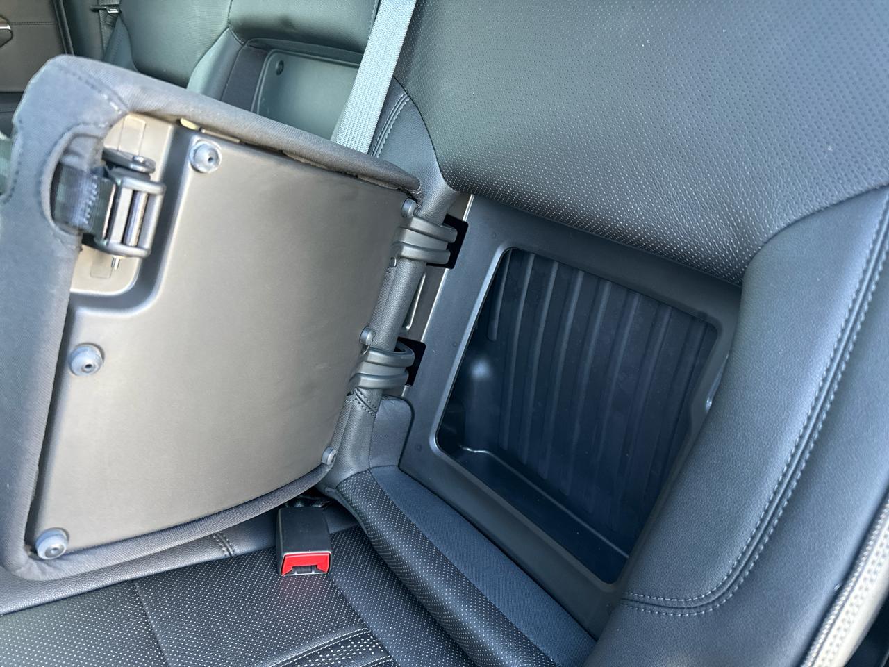 Chevrolet Silverado 15004Wd Crew Cab 147" High Country - Thumbnail 18