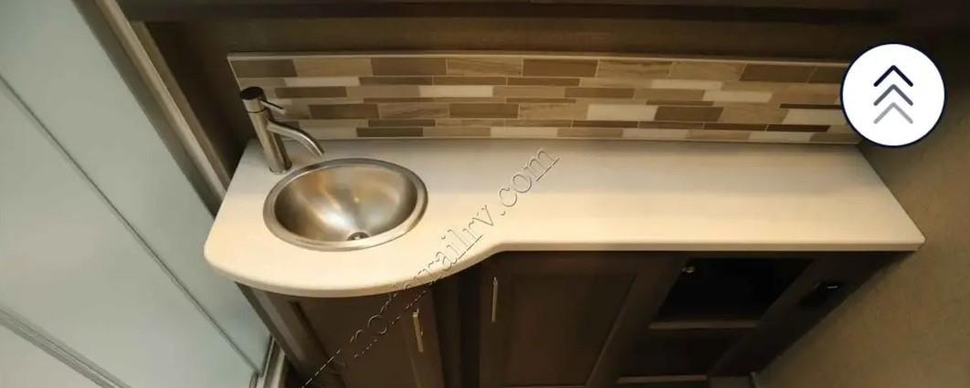 Ford F600 - Thumbnail 15