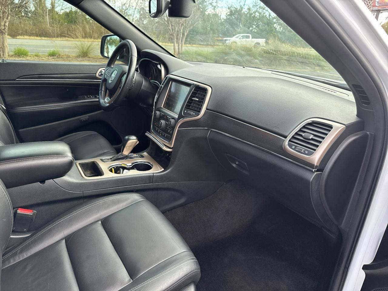 Jeep Grand Cherokeelimited 4X2 - Thumbnail 16