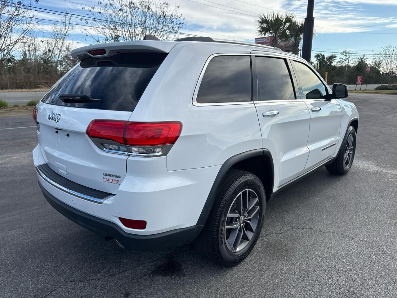 Jeep Grand Cherokeelimited 4X2 - Thumbnail 7