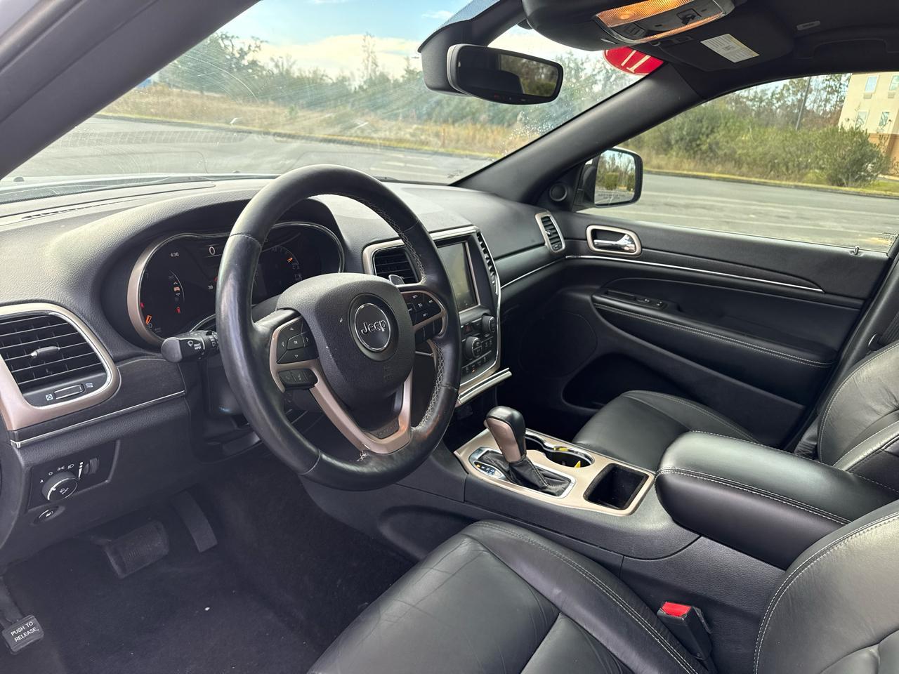 Jeep Grand Cherokeelimited 4X2 - Thumbnail 20