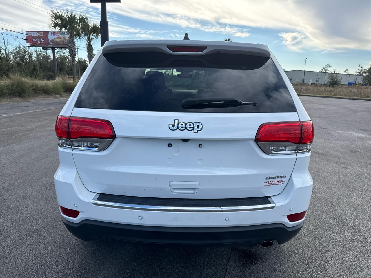 Jeep Grand Cherokeelimited 4X2 - Thumbnail 6