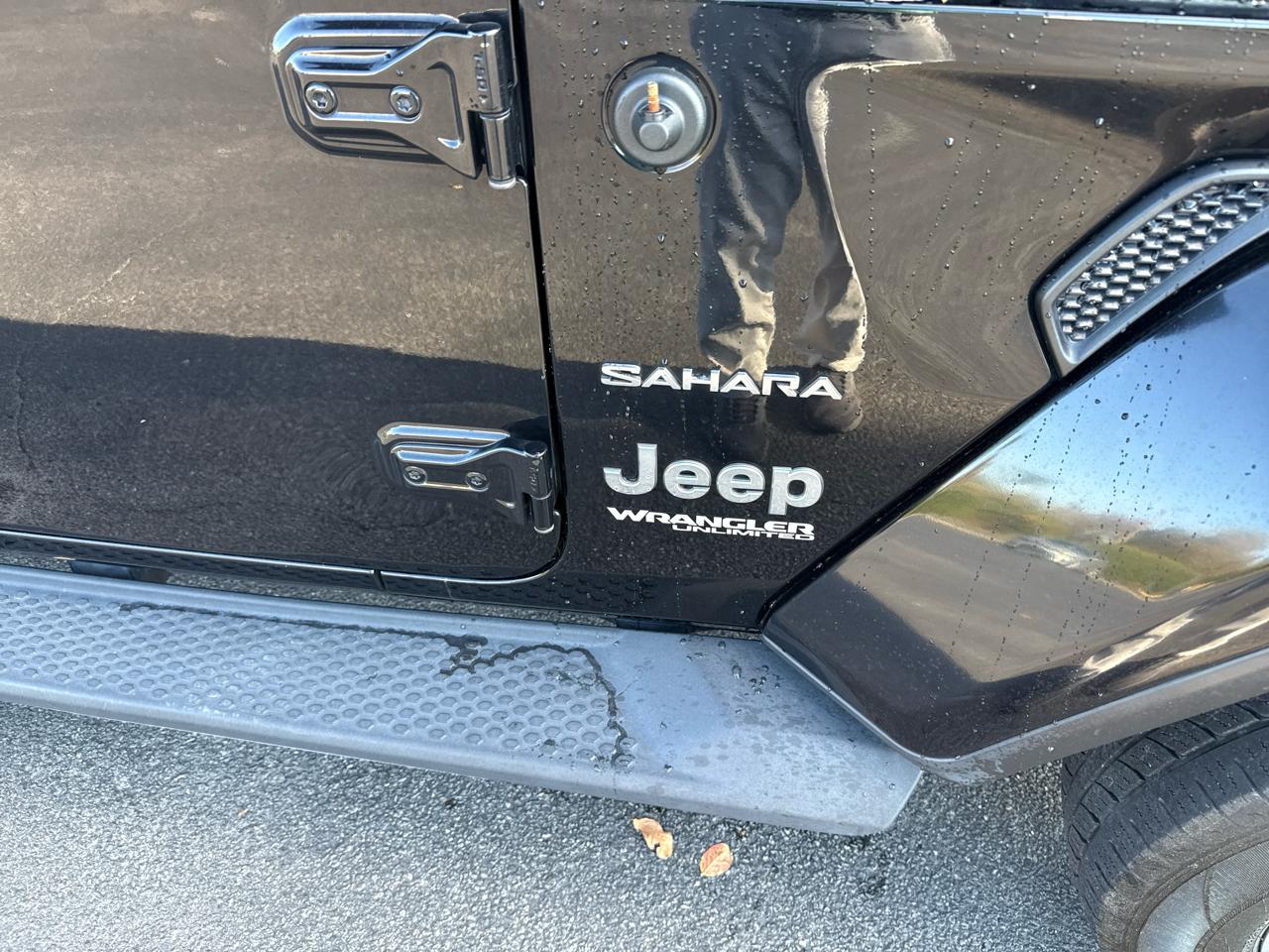 Jeep Wranglerunlimited Sahara 4X4 - Thumbnail 9