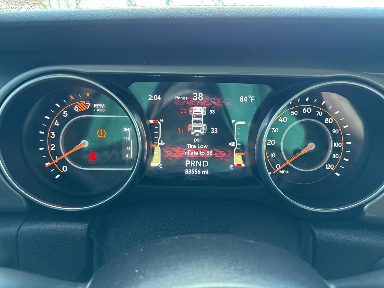 Jeep Wranglerunlimited Sahara 4X4 - Thumbnail 15