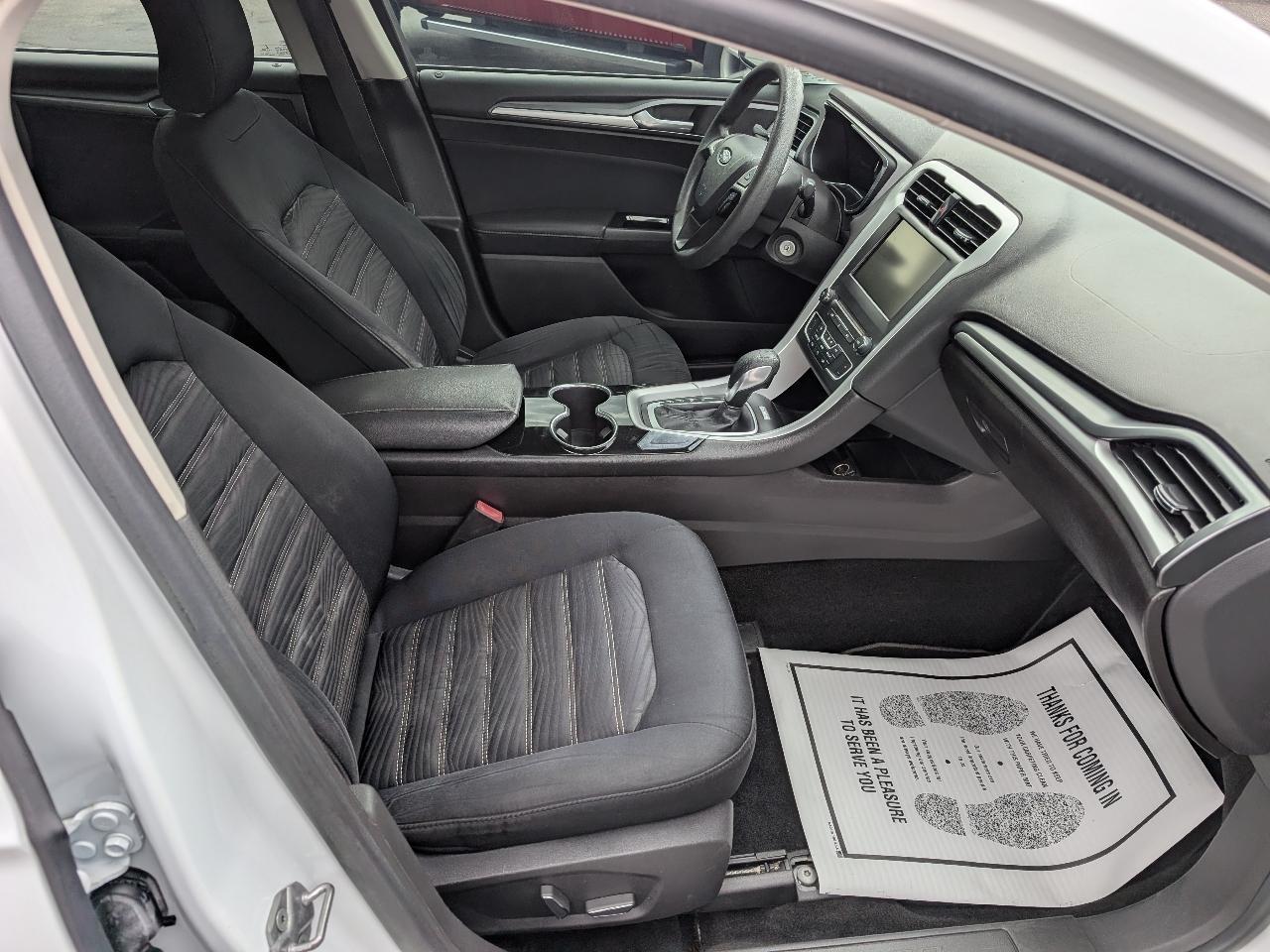 Ford Fusion4Dr Sdn Se Fwd - Thumbnail 5