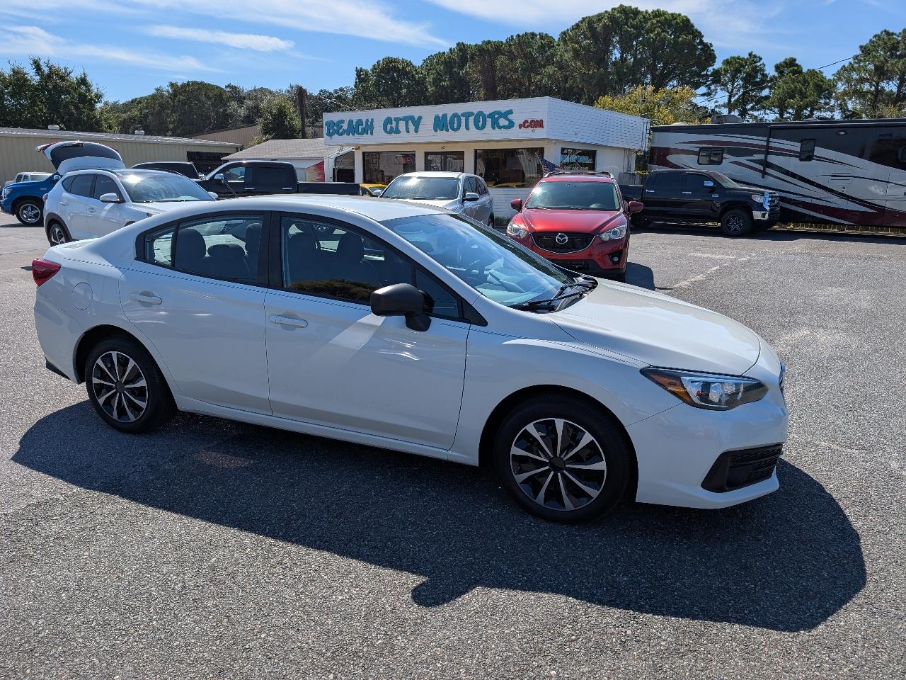 Subaru Impreza4-Door - Thumbnail 2