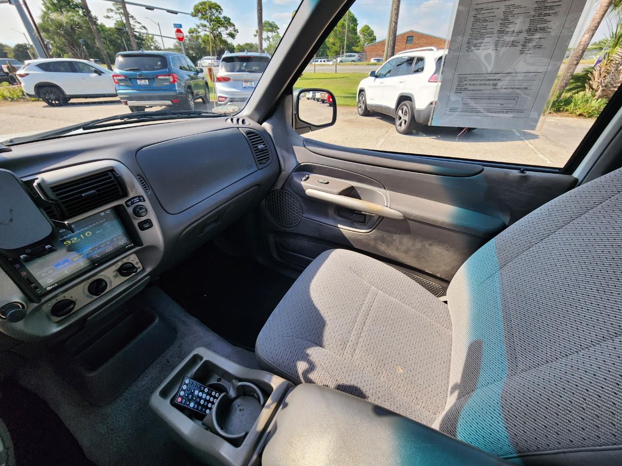 Ford Explorer Sport2Dr 102" Wb - Thumbnail 15