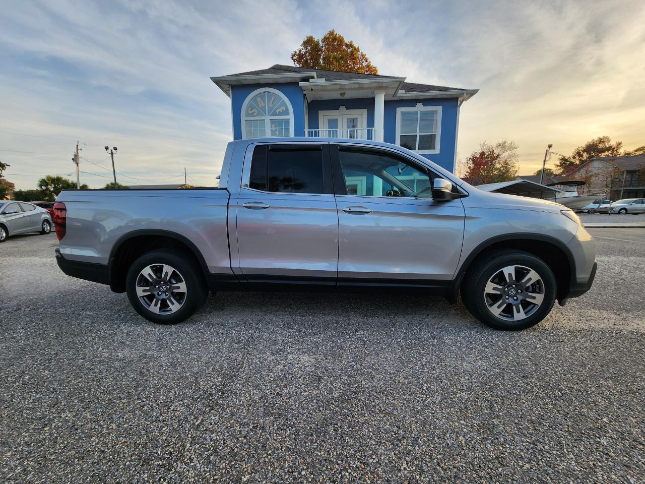 Honda Ridgelinertl Awd - Thumbnail 5