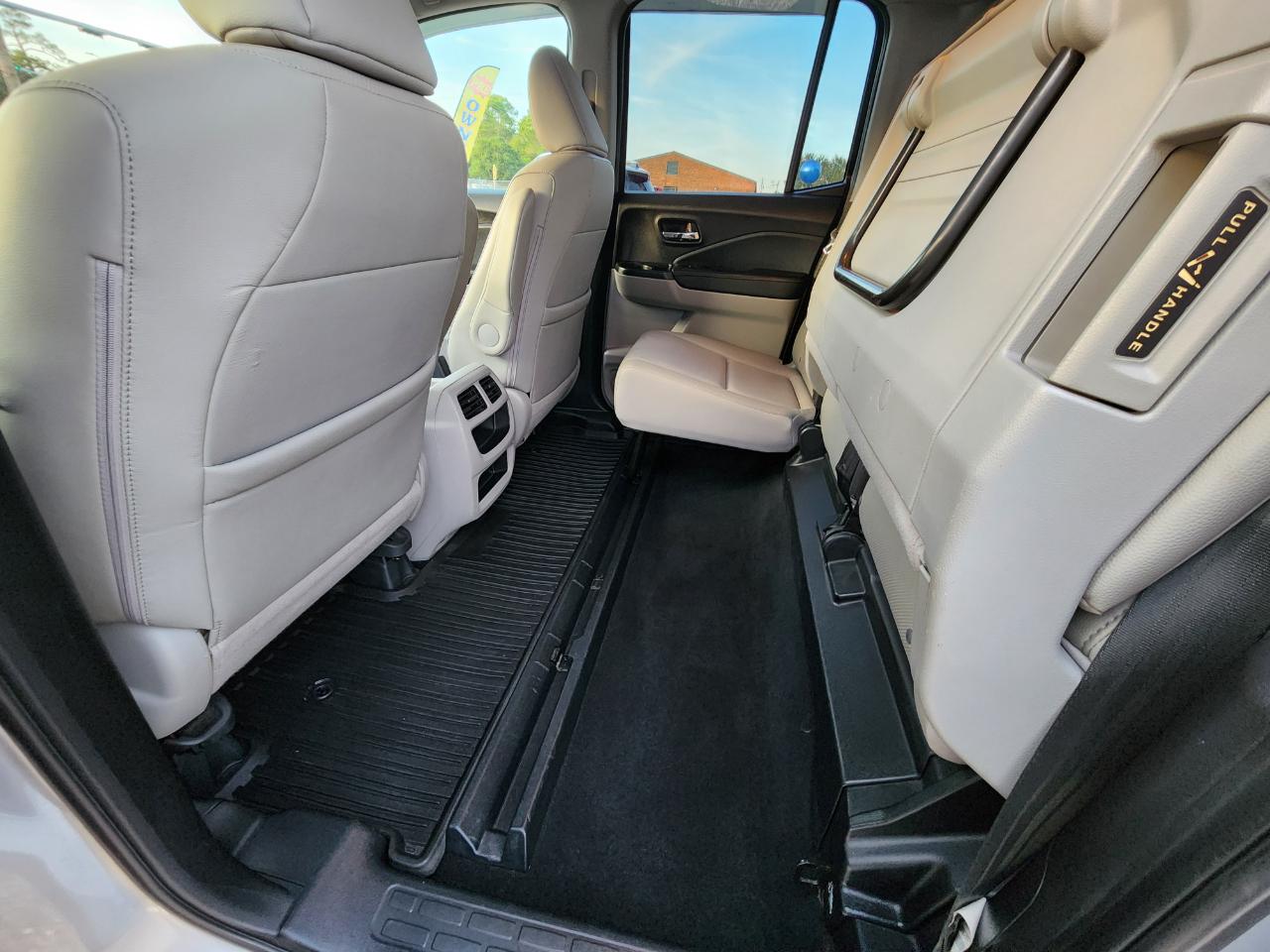 Honda Ridgelinertl Awd - Thumbnail 20