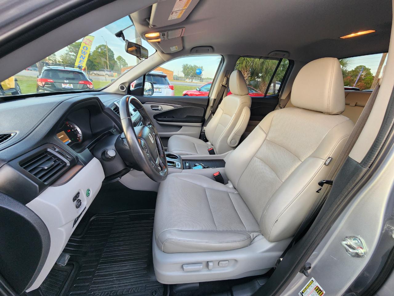 Honda Ridgelinertl Awd - Thumbnail 17