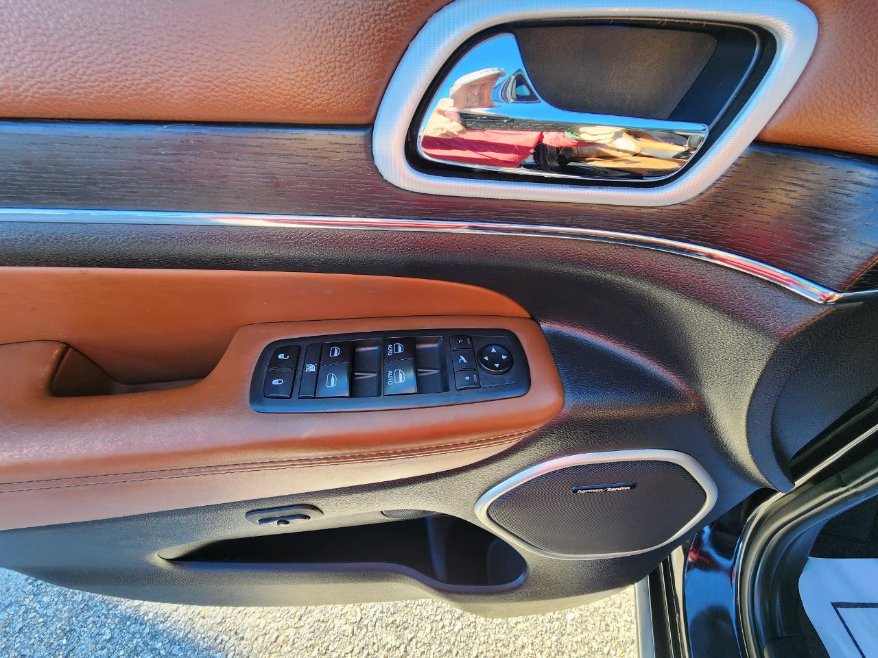 Jeep Grand Cherokeesummit 4X4 - Thumbnail 20