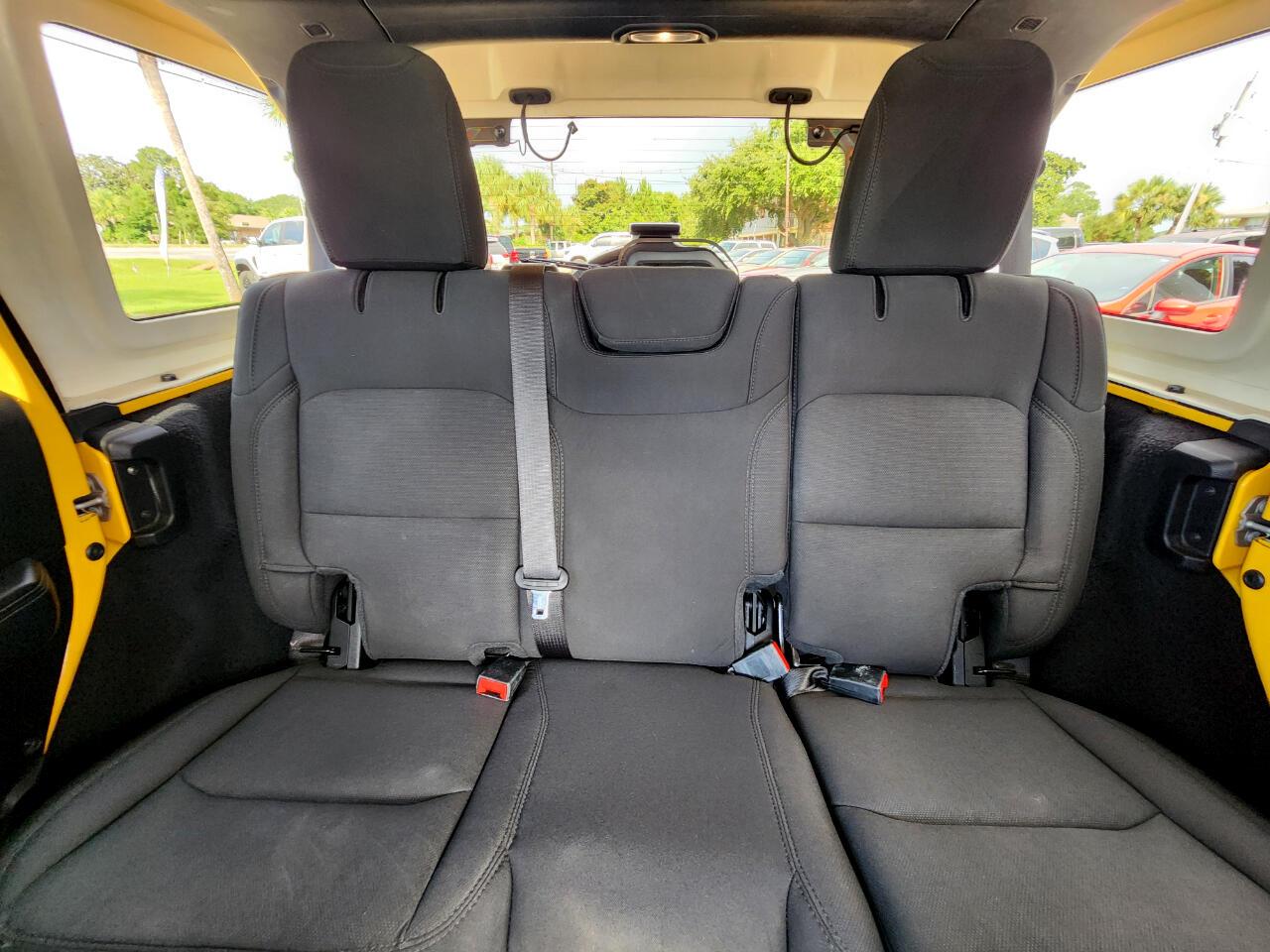 Jeep Wranglerunlimited Sahara 4Wd - Thumbnail 12