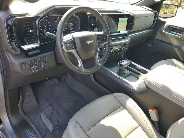 Chevrolet Silverado 1500 Ltz Four Wheel Drive Crew Cab - Thumbnail 20