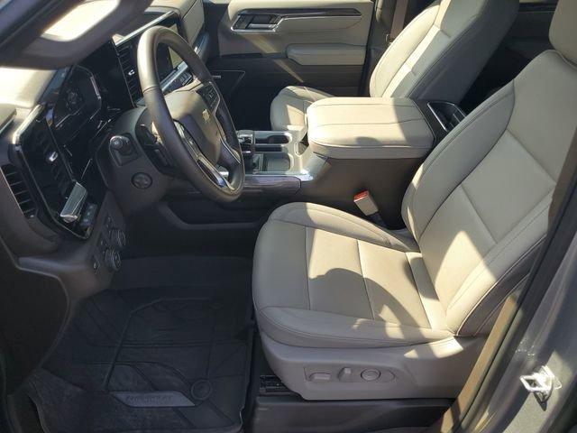 Chevrolet Silverado 1500 Ltz Four Wheel Drive Crew Cab - Thumbnail 19