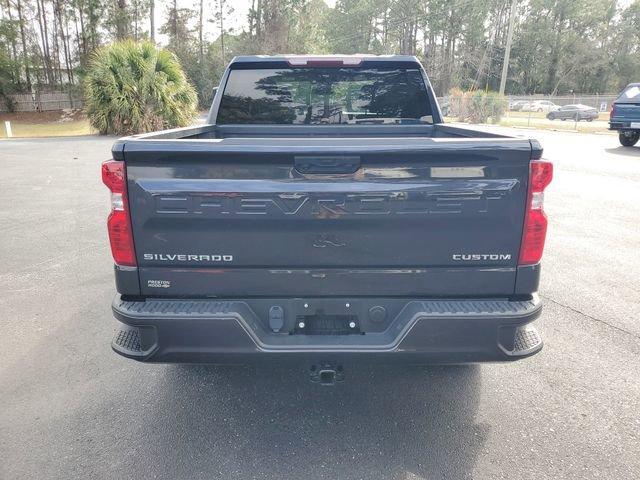 Chevrolet Silverado 1500 Custom Four Wheel Drive Crew Cab - Thumbnail 6
