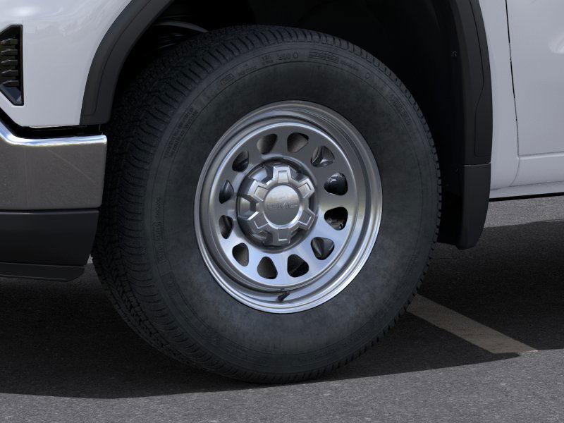 Gmc Sierra 1500 Pro Four Wheel Drive Regular Cab - Thumbnail 9